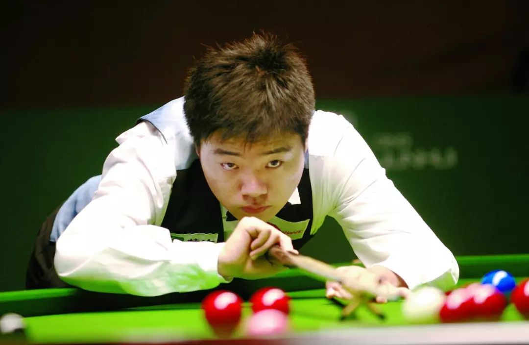 在高强度的 在高强度的