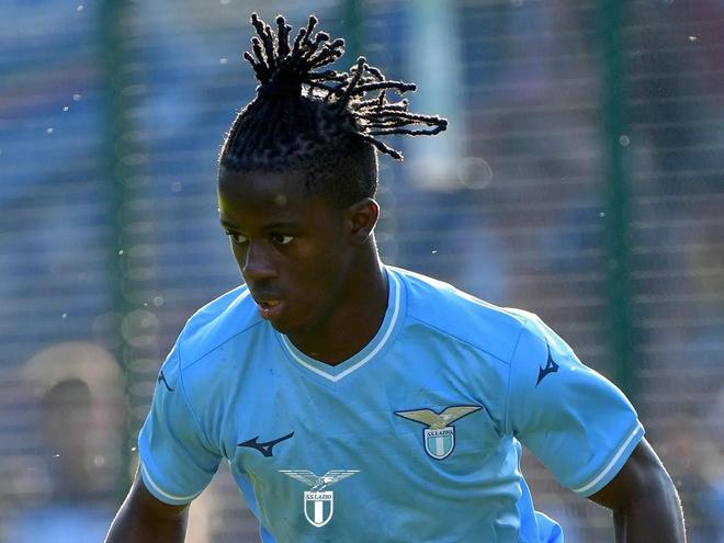 反而在关键 反而在关键